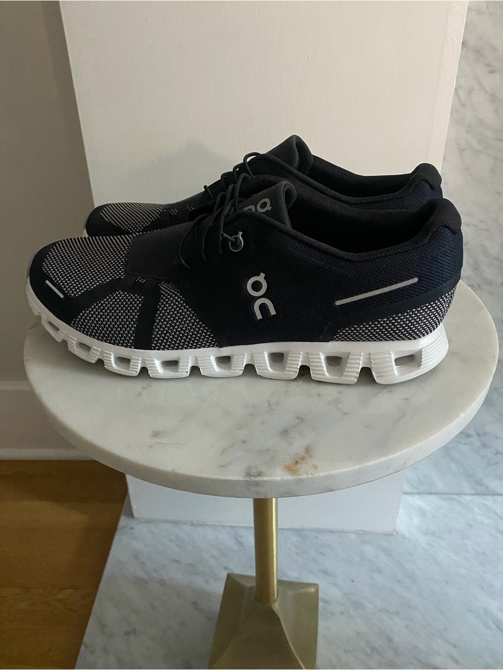 On Running Black and White Cloud-style Lightweight Women’s Running Shoe - Picture 3 of 8